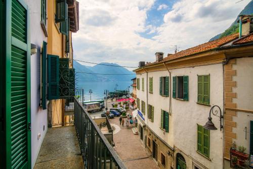 Argegno Apartamento | Vicolo Dei Pescatori - by MyHomeInComo