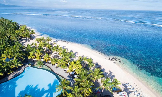 Pointe Aux Piments Hotel | Victoria Beachcomber Resort & Spa