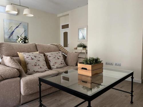 Ciudad Jardin Apartamento | VICTORIA LIVING - Centro, Espacioso y Parking gratuito