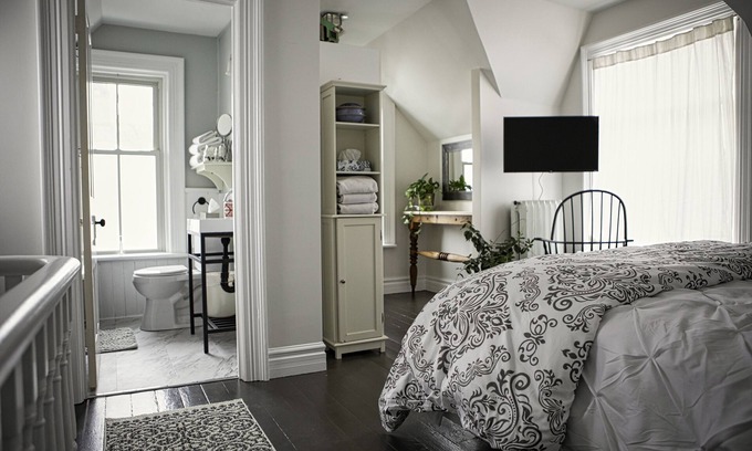 Elora Apartamento | Victorian Apartment in the heart of Elora