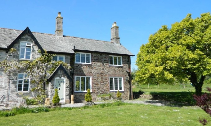 Clearbrook Casa | Victorian cottage overlooking the Plym Valley