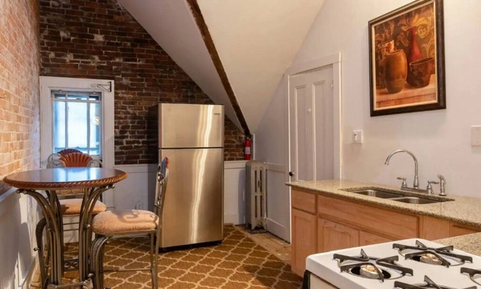 Parkside Casa | Victorian Panoramic Penthouse