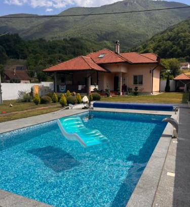 Perucac Apartamento | Victory Pool House
