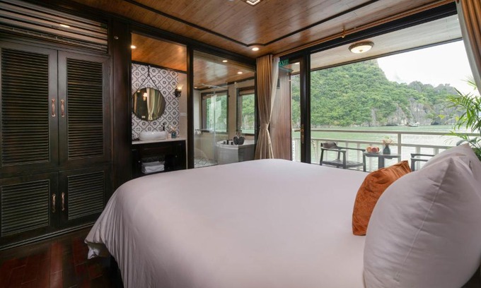 Bai Chay Alquiler De Eote | Victory Star Cruise