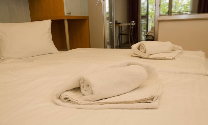 Podersdorf am See Casa | Vierbettzimmer mit Dusche, WC - Hotel Gästehaus Herlinde