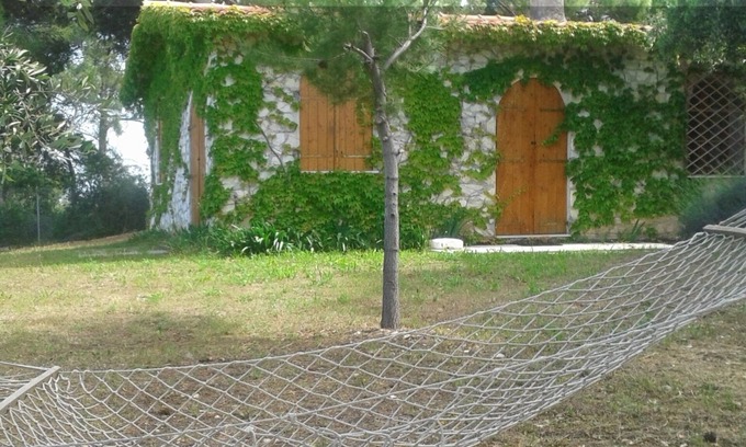 Chiesiola Villa | Vieste villa with garden near the sea living room three bedrooms, kitchen two bathrooms,,