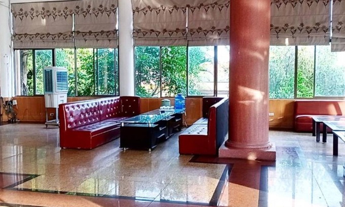 Hong Linh Hotel | Viet Thai Hotel