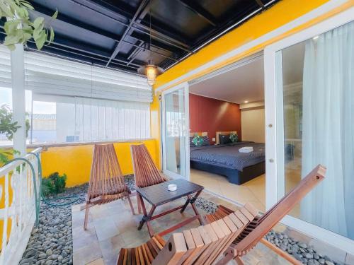 Hang Bai Apartamento | VietHOME- The Rooftop w Garden - 4 guests - Lift