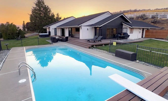 Sunnyslope Casa | Ver casa con piscina cerca de Leavenworth, Mission Ridge, Lake Chelan y bodegas