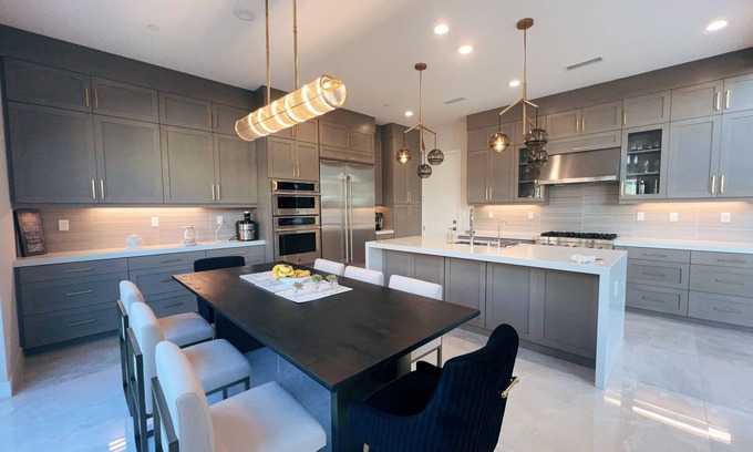 Montebello Casa | View House, New Built with Gym and Pool