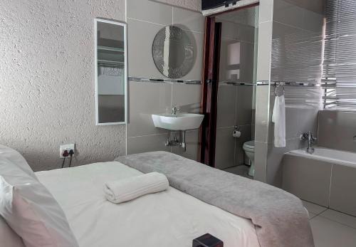Nelspruit Hotel | View Inn Exclusive Lodge