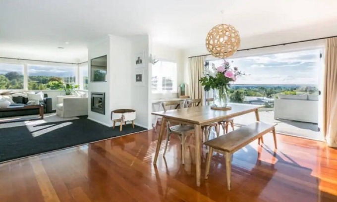 Havelock North Casa | Views, close to town