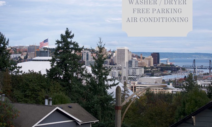 Eastside Condominio | Views! Top floor, corner A/C - Bay and mtn views!