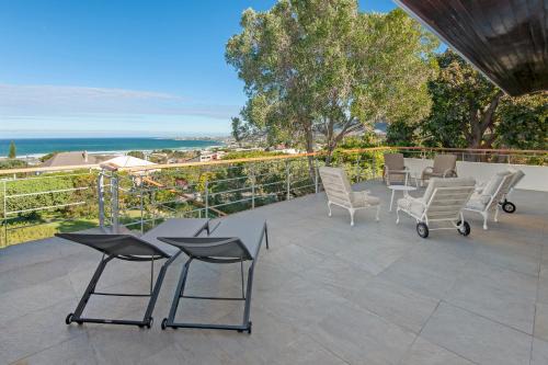Voelklip Casa | Views Views Views
