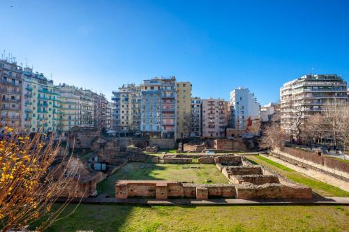 Thessaloniki City Centre Apartamento | Viewscape Navarino Apt