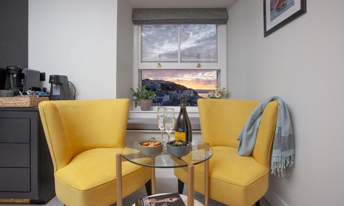 Brixham Hotel | Vigilance, Maritime Suites, Brixham