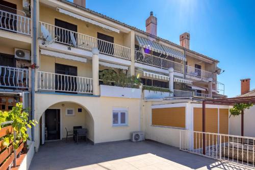 Cikovici Apartamento | Vikys Place