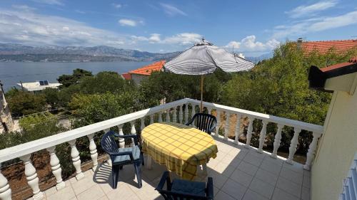 Splitska Apartamento | Vila Bine