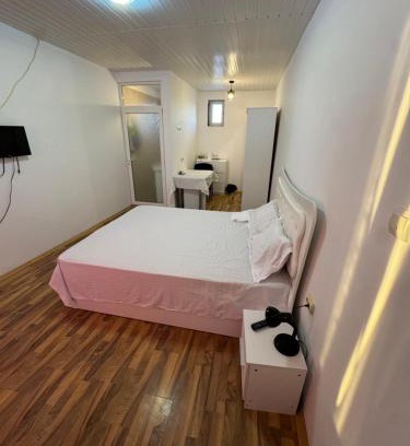 Murele Apartamento | Vila cu garsoniere