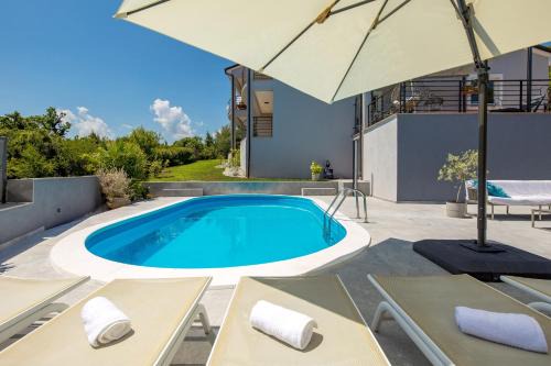 Rubesi Casa | Vila Lux 1