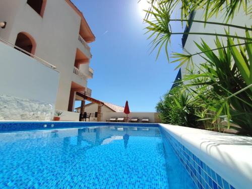 Dvornica Villa | Vila Mariana