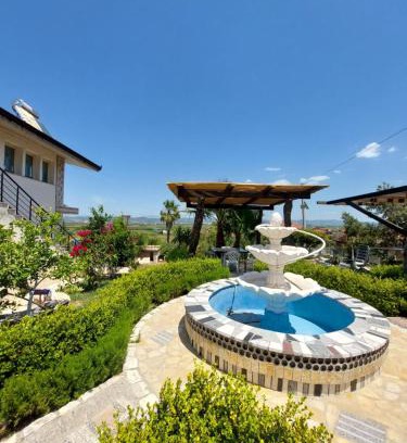 Rade Casa | VILA MOZAIK