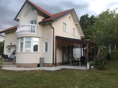 Sarajevo Canton Villa | Vila Oaza mira