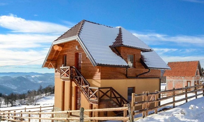 Konjska Reka Apartamento | VILA PLANINSKI SAN