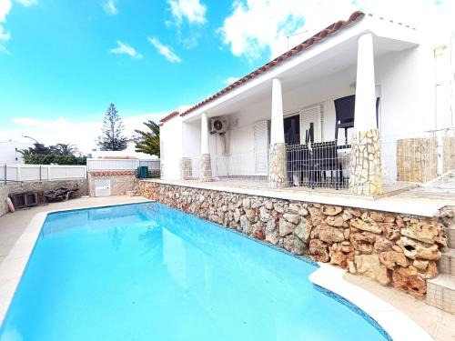 Areias de Sao Joao Villa | Vila San Remo by MTPhomes