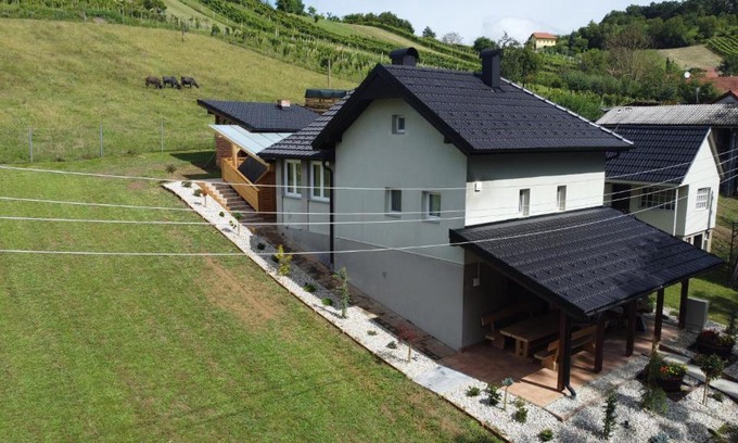 Beltinci Casa | Vila Tamaškut