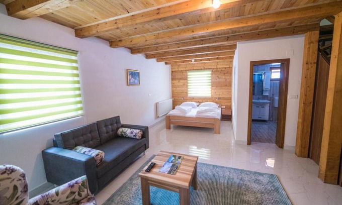 Tjentiste Apartamento | Vila "Volujak"