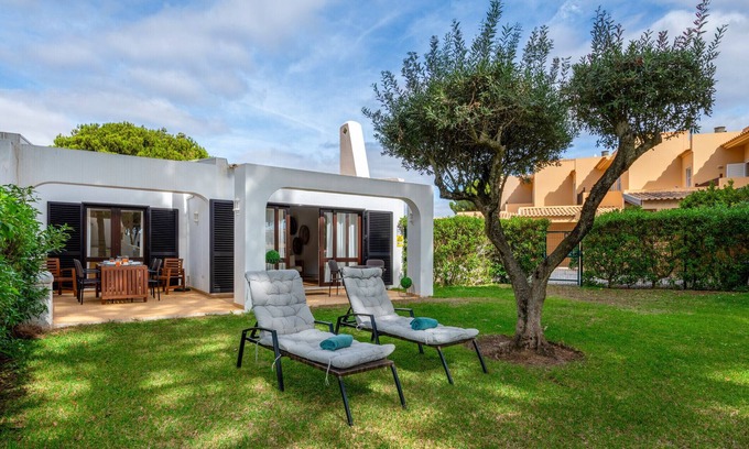 Vilamoura Chalet De Esquí | Vilamouratenis Wave by SAPvillas