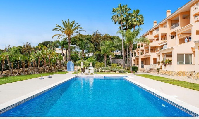 Vale do Garrao Apartamento | Vilas Alvas -2 Bedroom Condo Vale do Lobo near the beach