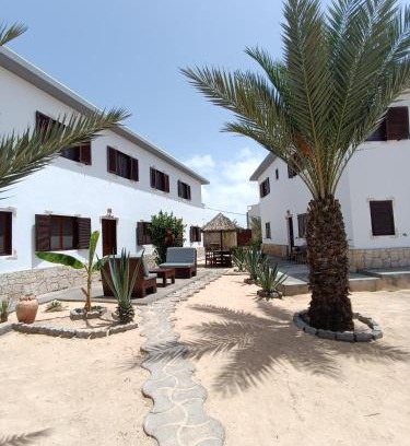Sal Rei Apartamento | Vilas na areia aparthotel