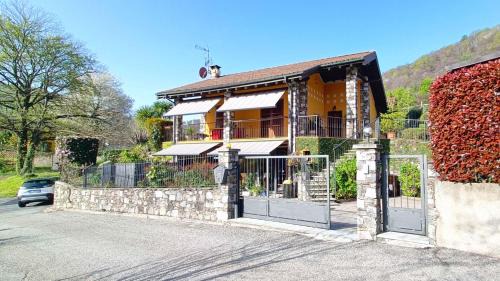 Brovello-Carpugnino Casa | Vill'Ariel Sport & Relax