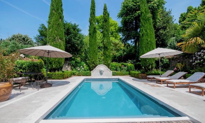 Vendome Casa | Villa Élégante - garden & heated pool