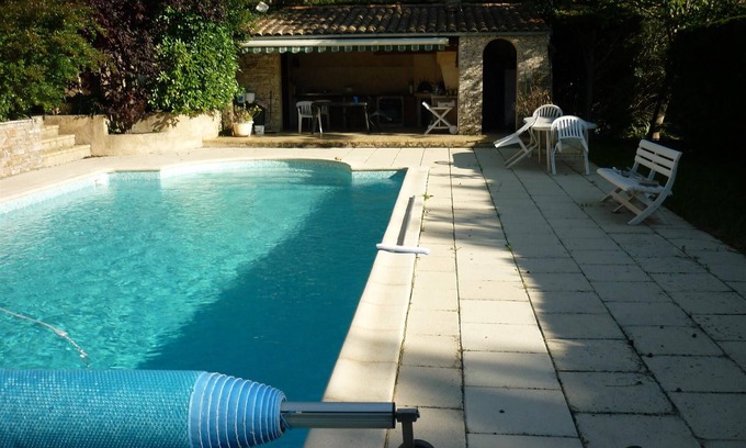 Saint-Julien Villa | VILLA 100 m2 WITH SWIMMING POOL, SUMMER KITCHEN - IDEAL FOR FAMILY