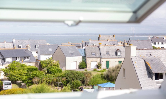 Saint-Guenole Villa | Villa 15 people ‘La Vigie’, beaches & surfing and hiking, sea view