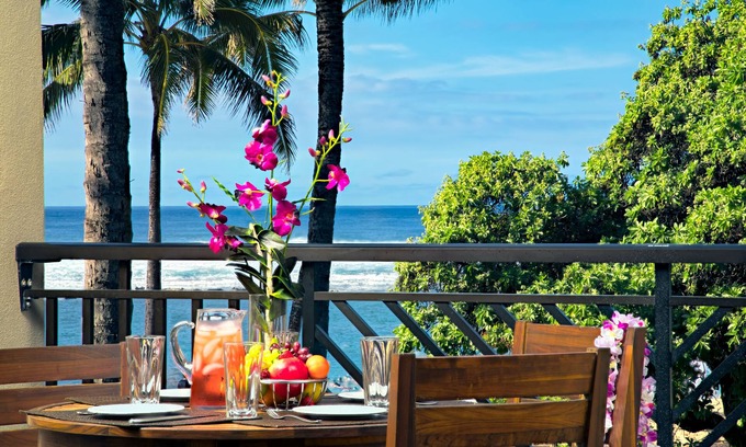 Kahuku Villa | Turtle Bay Direct Ocean & Beach View 2do nivel 3 camas Villa 203