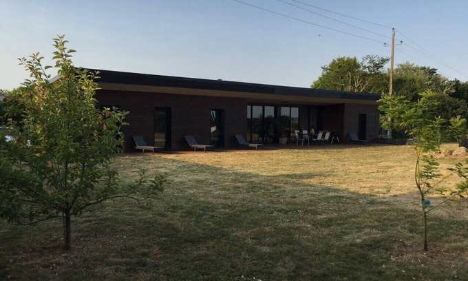 Plouenan Villa | VILLA 260€ 12 People Ideal for large groups (hikers, families, etc.)