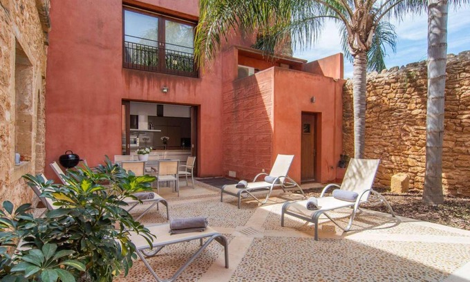 Old Town Alcudia Villa | Villa ∙ 3 bedrooms ∙ 6 guests