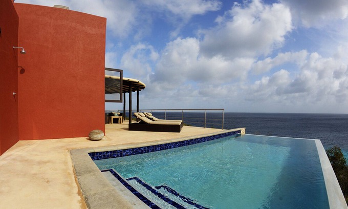 Kralendijk Villa | Privacidad frente al mar con increíbles vistas! Exuberante jardín tropical que rodea!