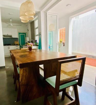 Jambugasmulla Casa | Villa 316 - Cozy Beach Vibe Family Home - 20 min to Colombo