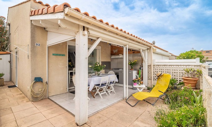 Les Ayguades Villa | Villa 'Maison 38m2 Proche De La Mer' con terraza privada y aire acondicionado