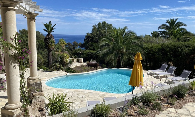 Les Issambres Complejo | VILLA 4****Lou Mistralou, MERà300m,PiscT°,clim,WF,6Ch,2à16 P