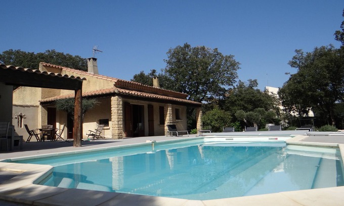 Saint-Siffret Villa | Villa (6 a 8 personas) con piscina privada climatizada, jardín cerrado, cerca de Uzès.