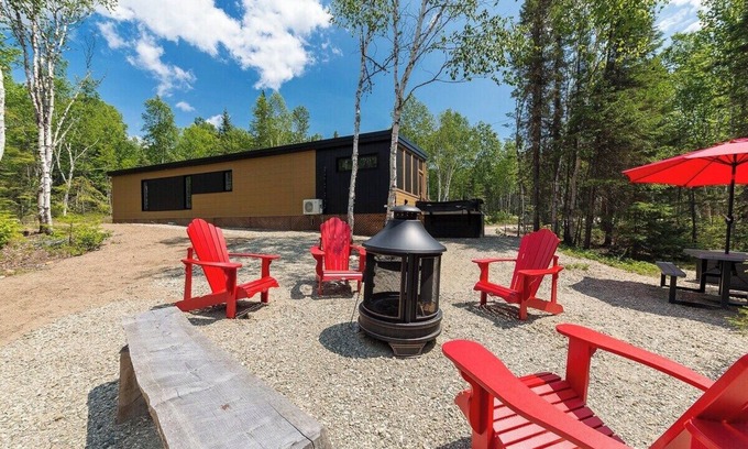Baie-St-Paul Chalet De Esquí | Villa 7 - Trails, Spa & Tranquility in Nature
