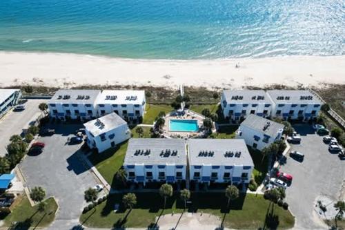 St. George Island Casa | Villa A-1 Ground Floor Beach Front w Pool