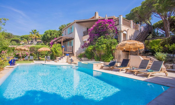 La Nartelle Villa | Villa 'A 200m de la Playa' con Vista al Mar, Wi-Fi y Aire Acondicionado