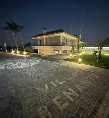 Scafati Cama Y Desayuno | Villa Abenante Pompei